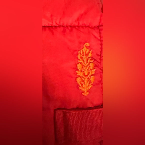 FP Movement by Free People In a Bubble Puffer Vest – Red S Oversized - Picture 7 of 9